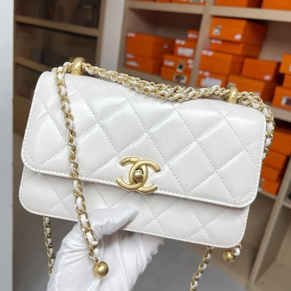Chanel Women Pre-Loved Bag Very Good Condition